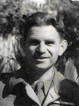 אבנר בצעירותו, בזמן שירותו בבריגדה